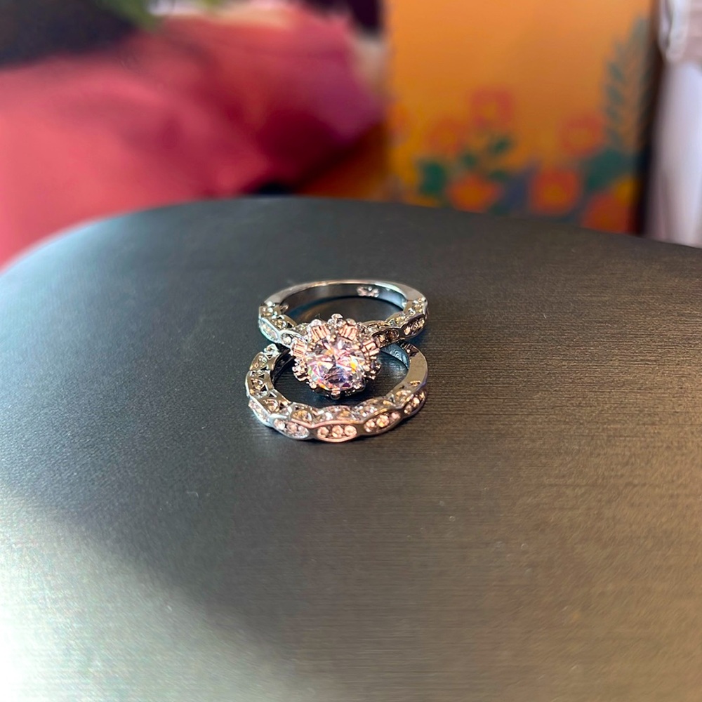 Zhiwen 18K white Gold Size 6 fashion rings
